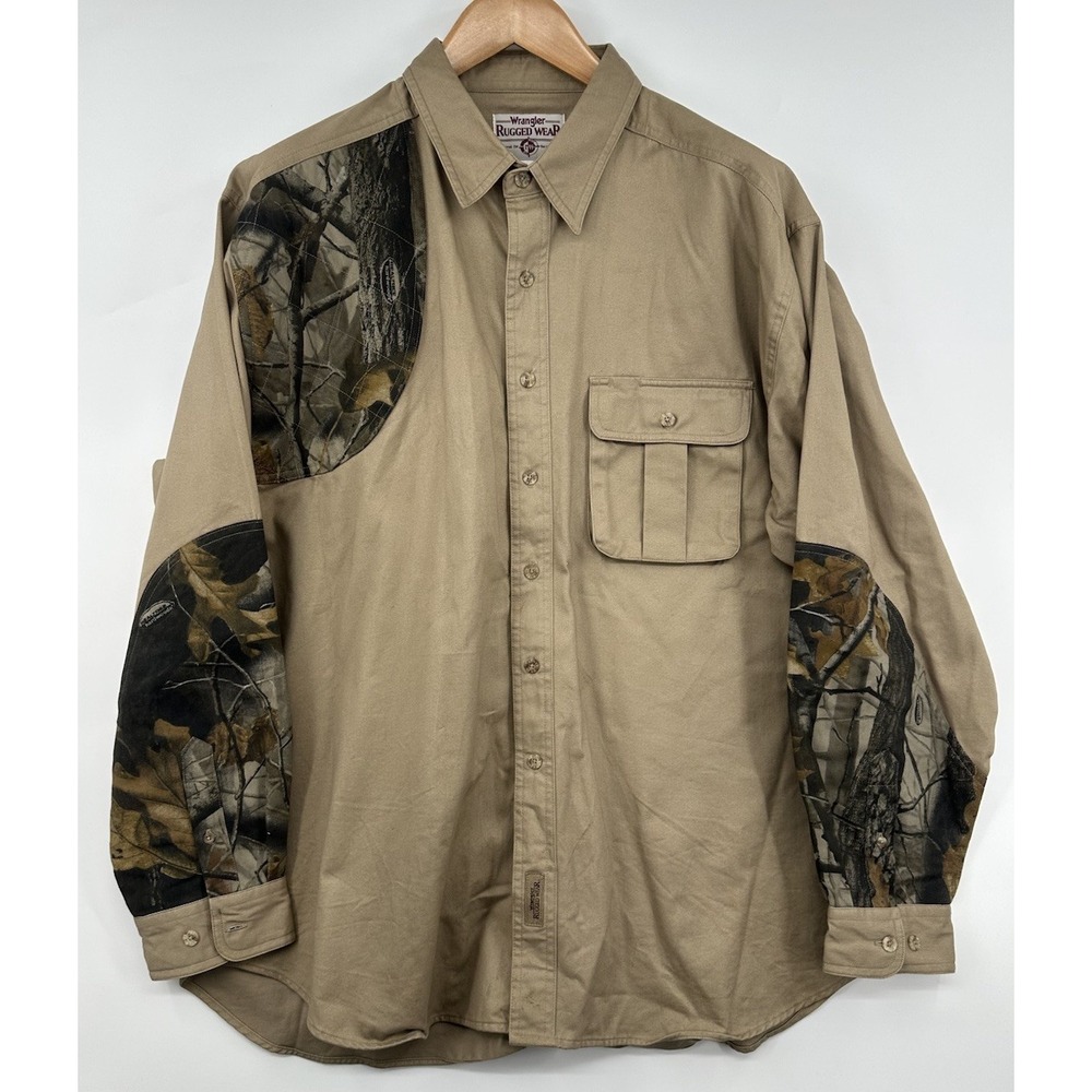 Vintage Wrangler Rugged Wear Hunting Button Down XXL Woodland Realtree Camo
